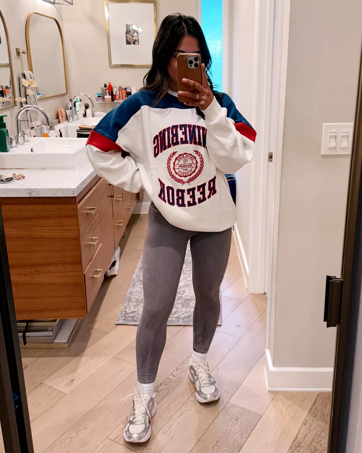 The-Anine-Bing-X-Reebok-Oversized-Crew-Sweatshirt-Trend